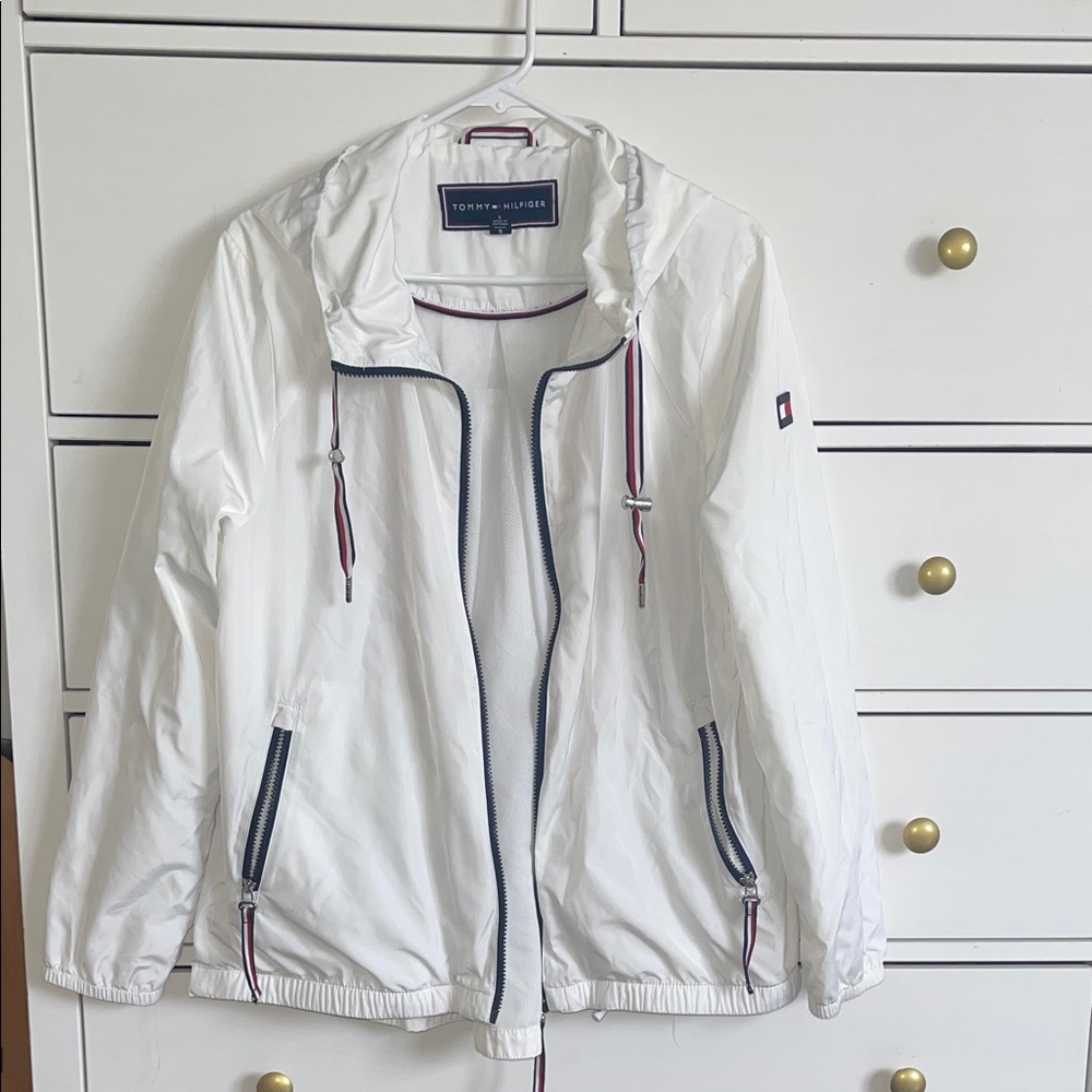 Brand New Tommy Hilfiger White Wind Breaker/Rain Jacket